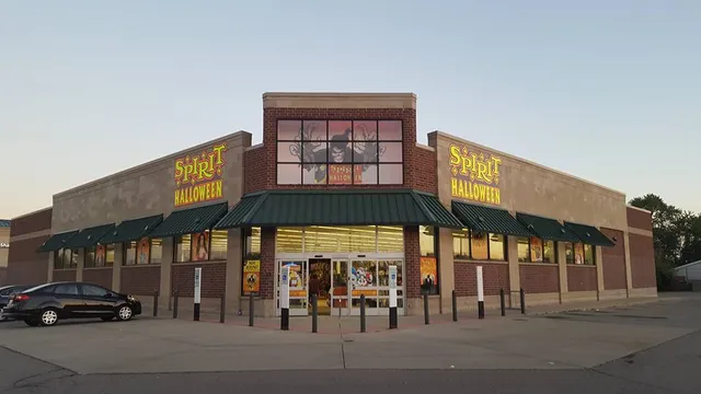 Spirit Halloween