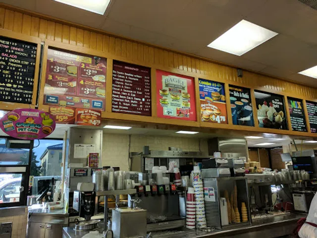 Braum's Ice Cream & Dairy Store