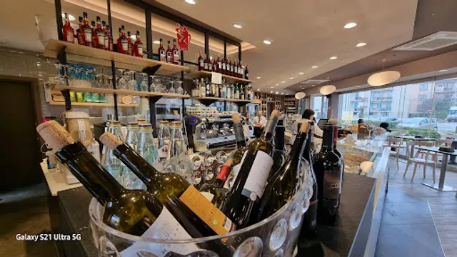 Pane, Libri e Cappuccino