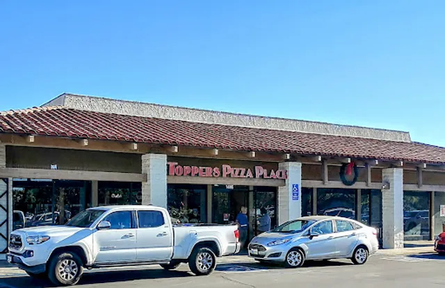 Toppers Pizza