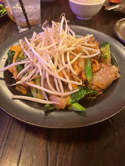 Thai Signature Local Thai Street Food and Bar