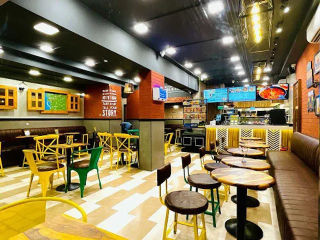 Chaayos Cafe - Juhu Tara Road