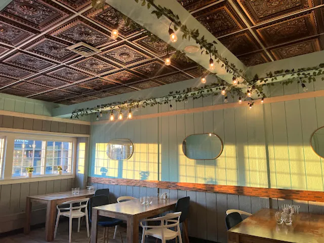 Tandoori Cafe and Grill