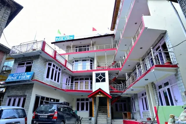Hotel Pine view