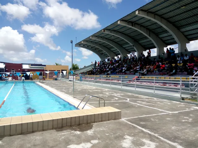Mare d'Albert Swimming Pool