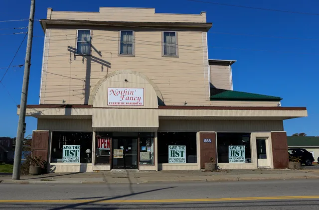 Nothin' Fancy Furniture Warehouse