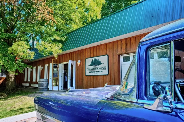 Lake on the Mountain Brewing Company