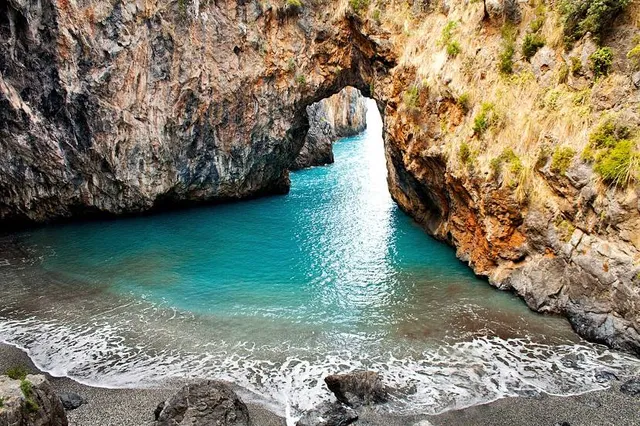 Spiaggia dell'Arcomagno