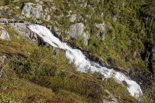 Hivjufossen