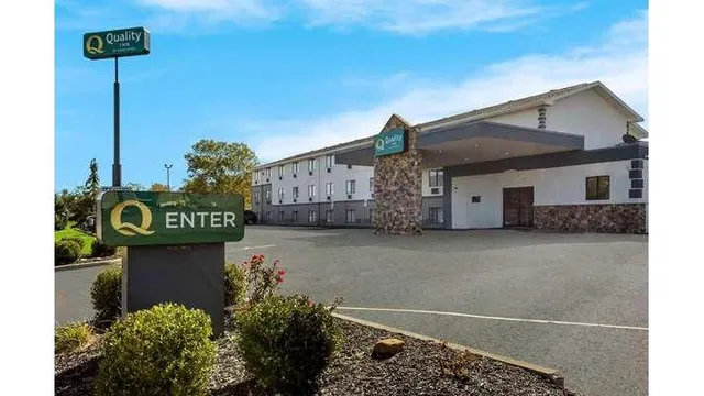 Quality Inn Hall of Fame