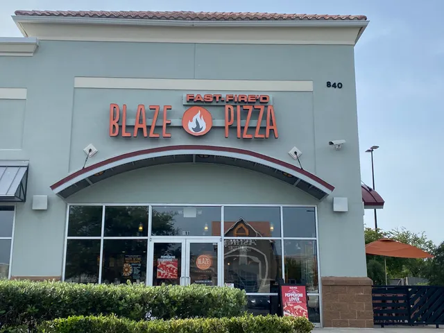 Blaze Pizza
