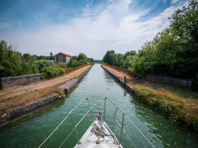 Canal de l'Oise à l'Aisne