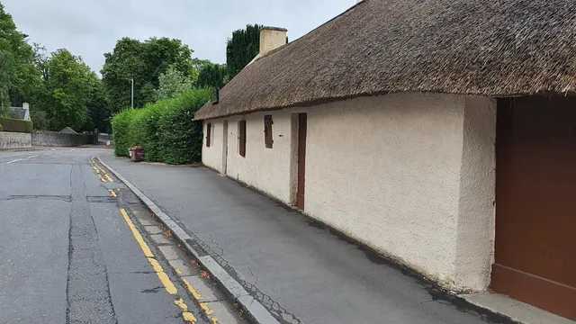 Burns Cottage - Robert Burns Birthplace Museum (National Trust for Scotland)