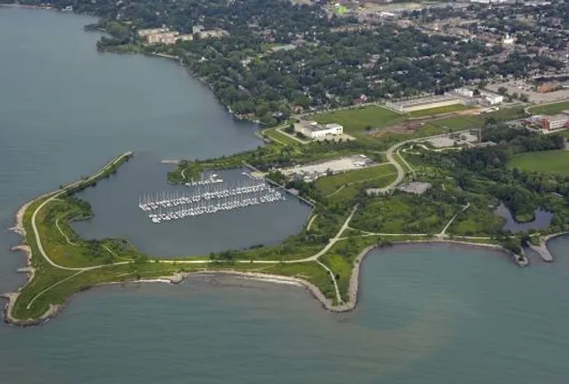 Colonel Samuel Smith Park