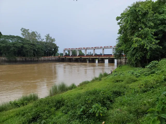 মনু ব্যারেজ