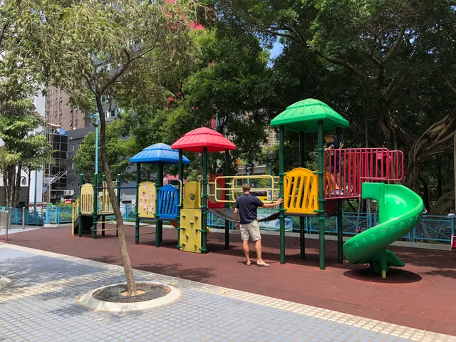 Morrison Hill Road Playground
