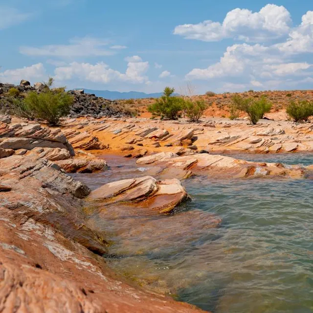 Sand Hollow State Park