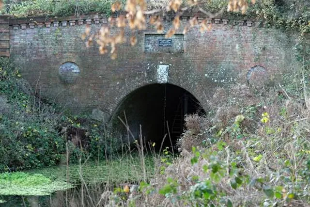 Greywell Tunnel