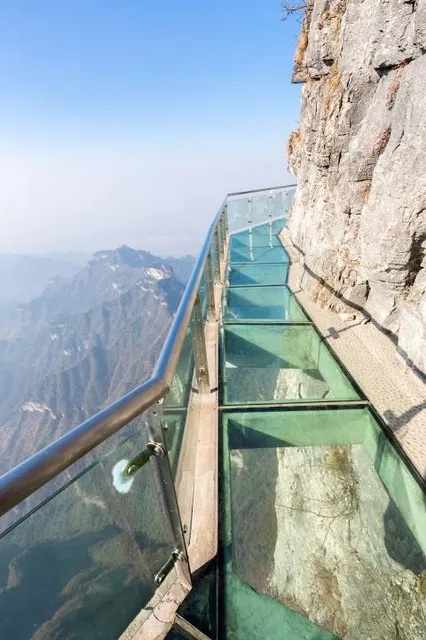Glass sky walk