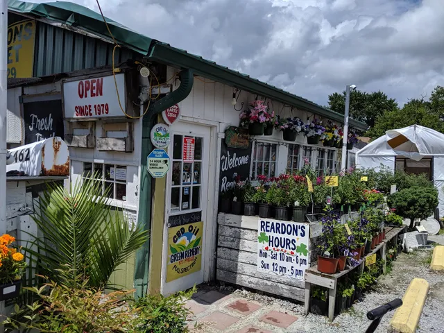 Reardon's Fruit Market