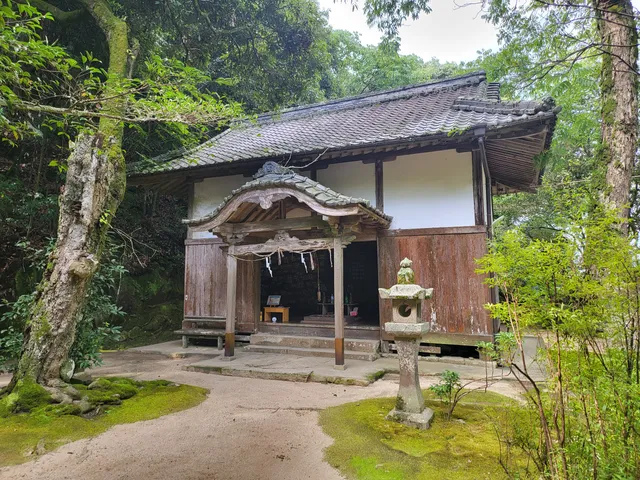 Karube Shrine
