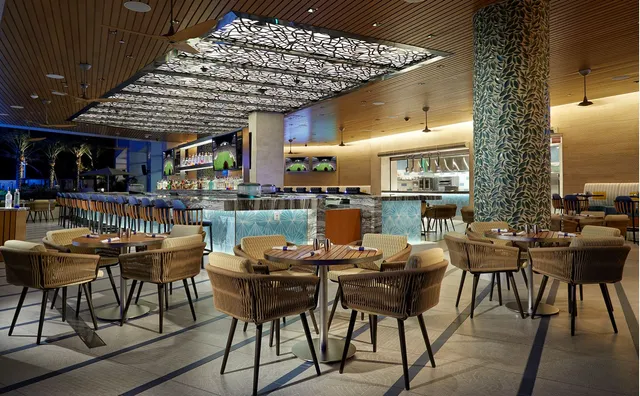 Pool Bar & Grill (in Seminole Hard Rock Tampa)