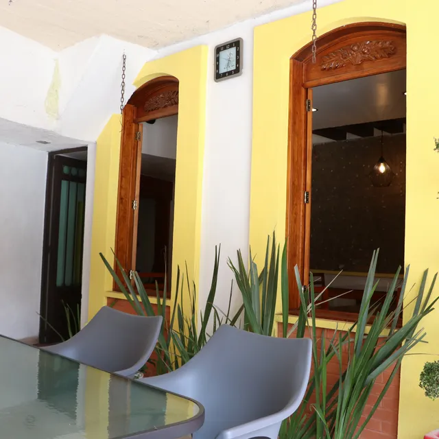 El Antiguo Mesón de Los Abuelos