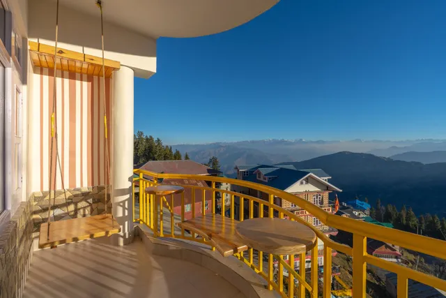 The Hosteller Narkanda