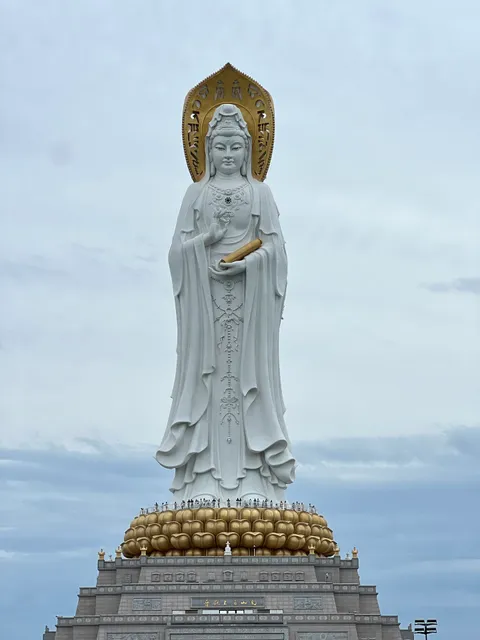 Yuantong Treasure Palace