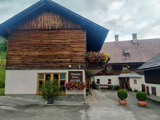 Privatzimmer und Ferienwohnungen Gassner