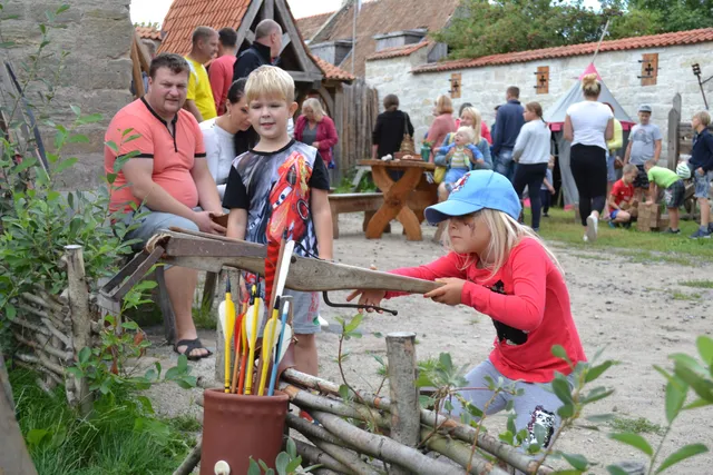 Medieval Activity Centre Archebald