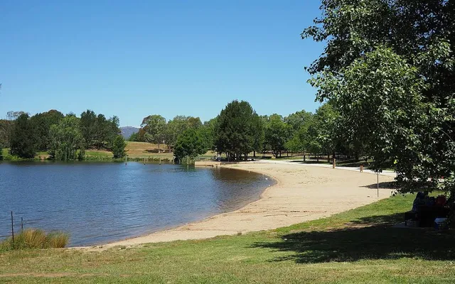Tuggeranong Town Park Beach