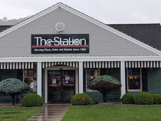 The Pizza Station