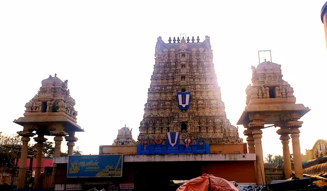 Shri Ulagalantha Perumal Temple