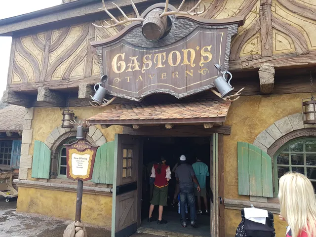 Gaston's Tavern