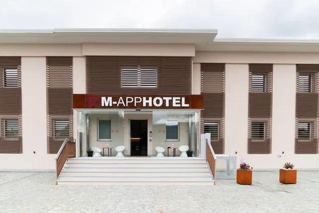 M-AppHotel