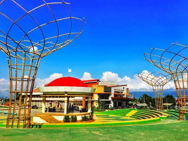 Manolo Fortich Centennial Plaza