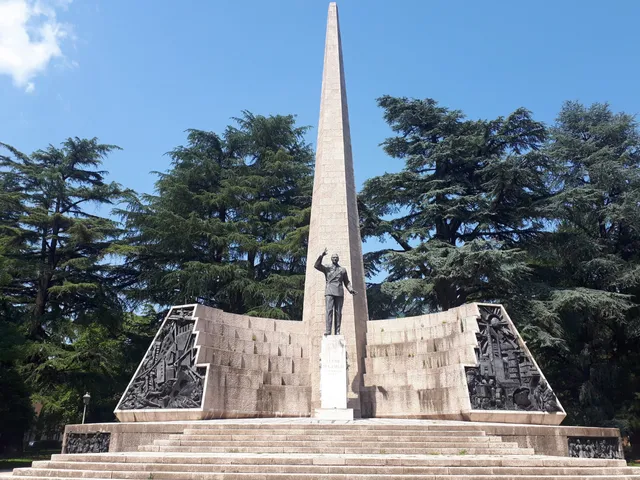 Monumento ad Alcide de Gasperi