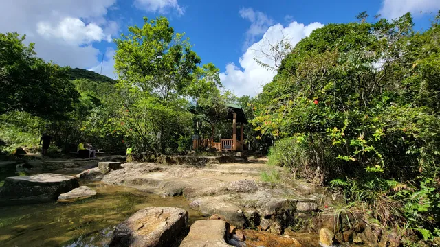 Sir Cecil's Ride Stream