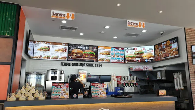 Burger King - Bangchak Phetburi road Inbound (Drivethru)