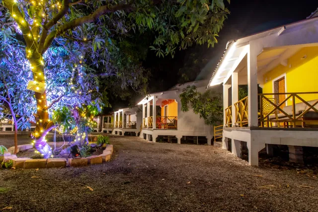 Gir Garjna The Cottage