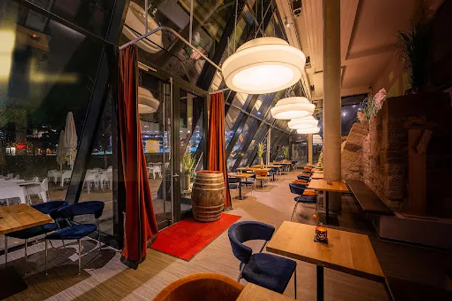 Forum - Restaurant Café Bar