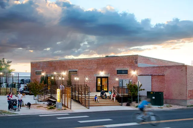 ART 321 - Casper Artists' Guild