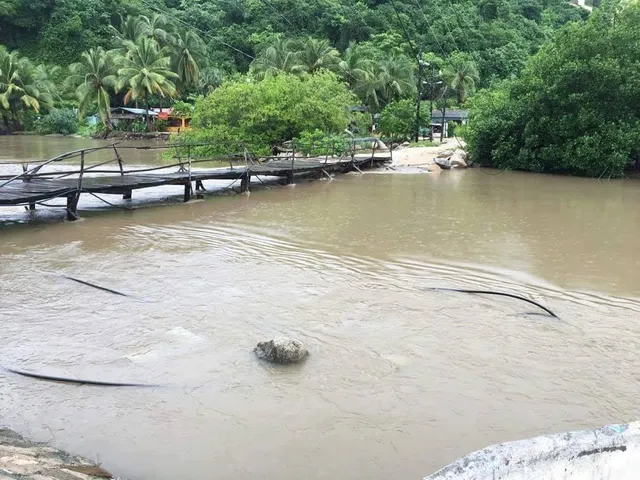 Laguna Negra de Puerto Marqués
