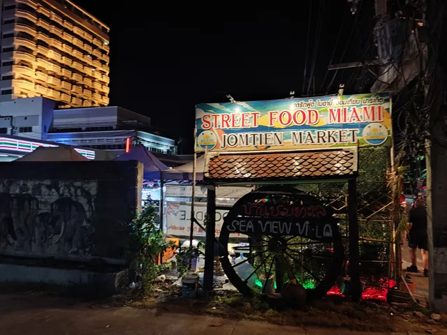 Street food Miami Jomtien สตรีทฟู้ดไมอามี่จอมเทียน