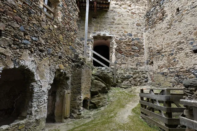 Ruine Kronsegg