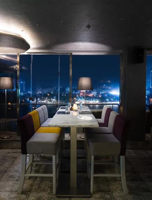 Qoya Restaurant & Lounge