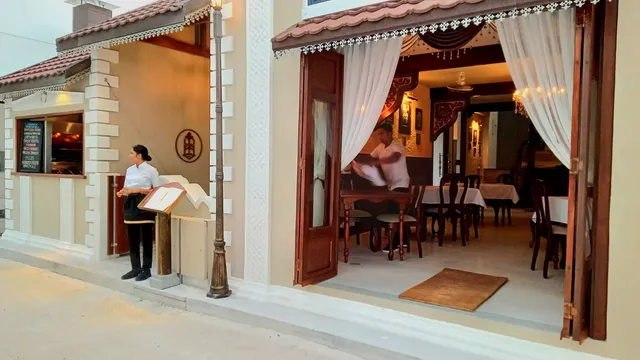 SULTAN MAHAL Restaurant