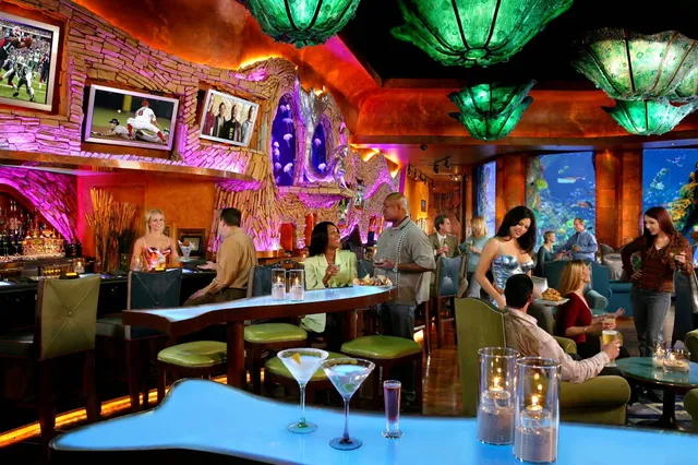 Mermaid Restaurant & Lounge