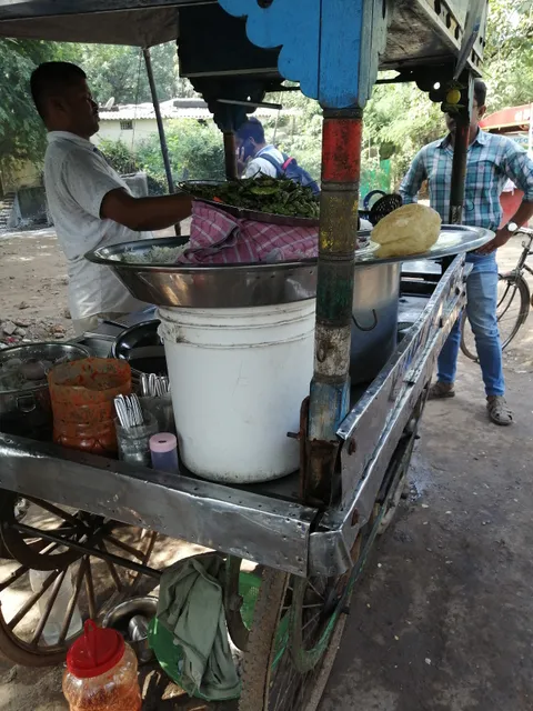 Chola Bhatura Fast Food